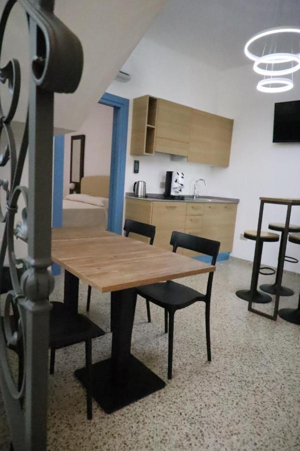 Casa Dalmazia Hotell Ceglie Messapica Exteriör bild