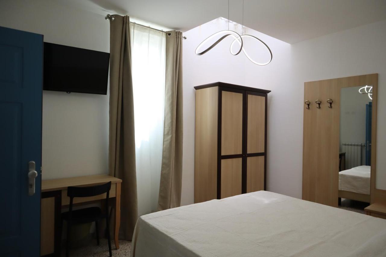 Casa Dalmazia Hotell Ceglie Messapica Exteriör bild