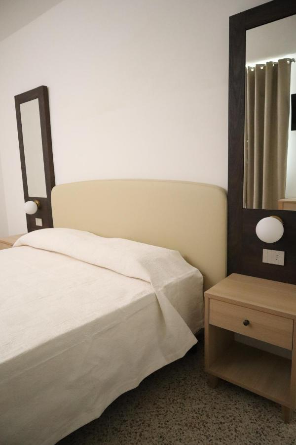 Casa Dalmazia Hotell Ceglie Messapica Exteriör bild