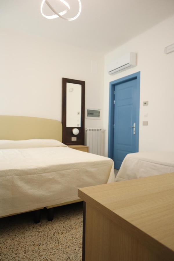 Casa Dalmazia Hotell Ceglie Messapica Exteriör bild