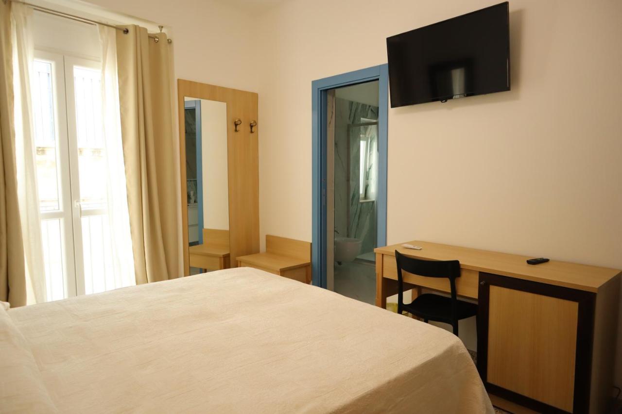 Casa Dalmazia Hotell Ceglie Messapica Exteriör bild